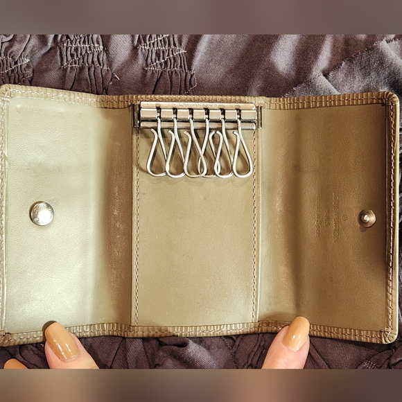 Louis Vuitton Epi Leather Poivre 6 Ring Key Holder Pepper Card Gray Case Cles - Picture 5 of 10